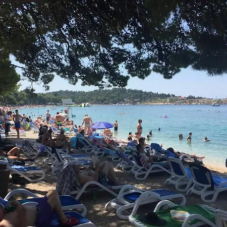 Jolanda - 3 Min From Makarska